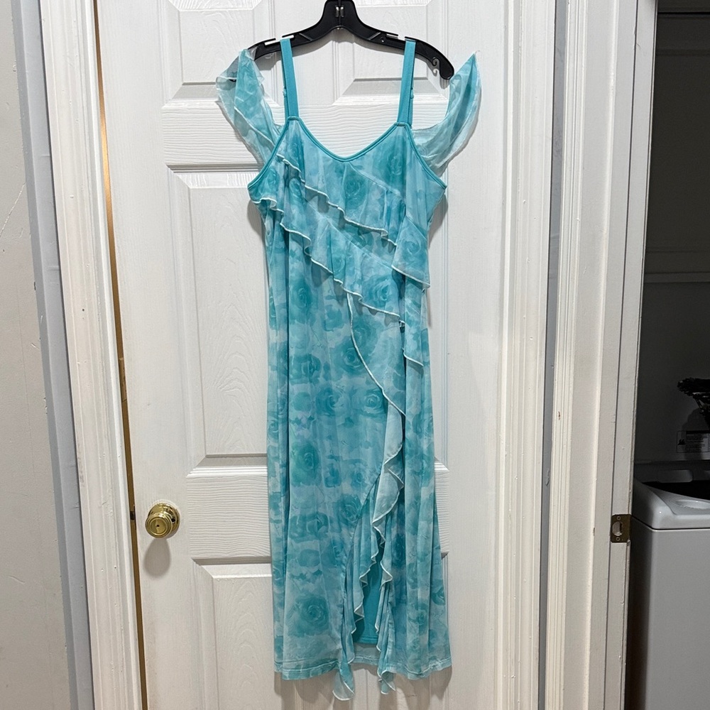 Elegant Blue Floral Dress